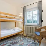 Haushaelfte 7 Strandpirat Id 023 *