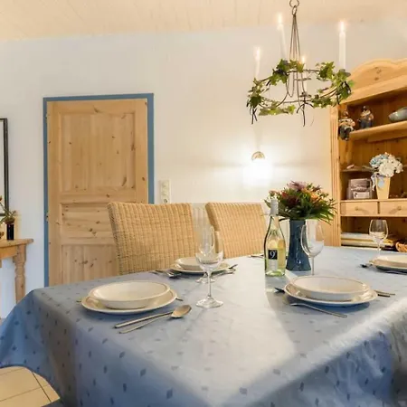 Dom wakacyjny Haushaelfte 7 Strandpirat Id 023 *